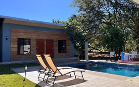 Apartamento El Guanacaste, Cerca Tamarindo Con Piscina